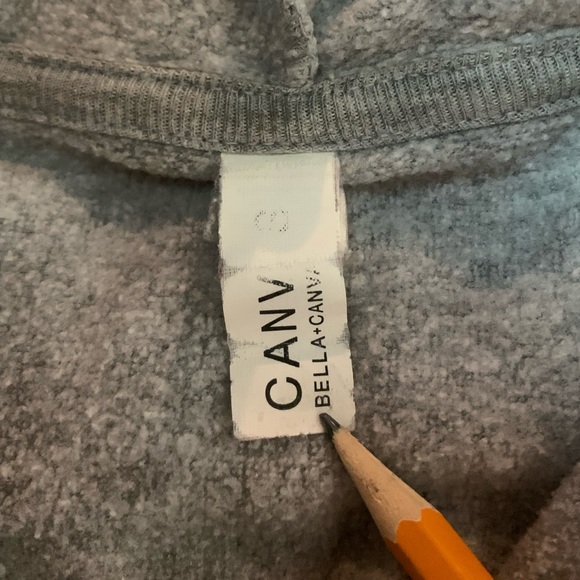 Shawn Mendes sweater - Picture 3 of 3